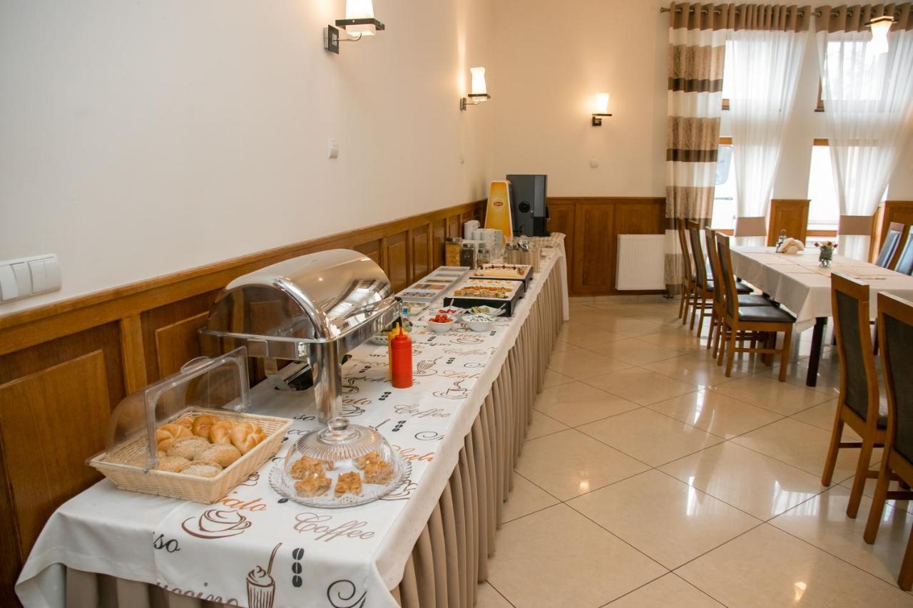 Hotel Oaza プルドニク エクステリア 写真